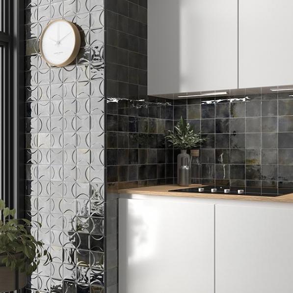 Kupi Hanoi Black Ash 10x10 / Cena v trgovini Vsebo