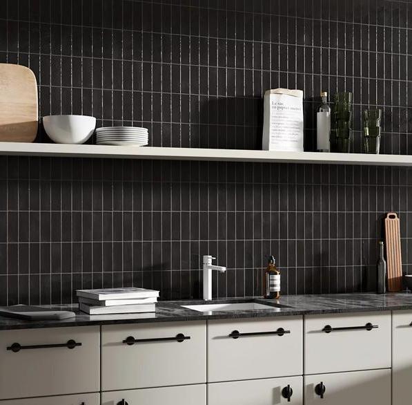 Kupi Coco Black Hat Gloss 5x15 / Cena v trgovini Vsebo