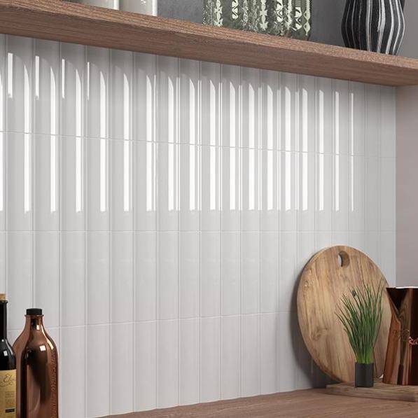 Kupi Vibe Out Gesso White Gloss 6x20 / Cena v trgovini Vsebo