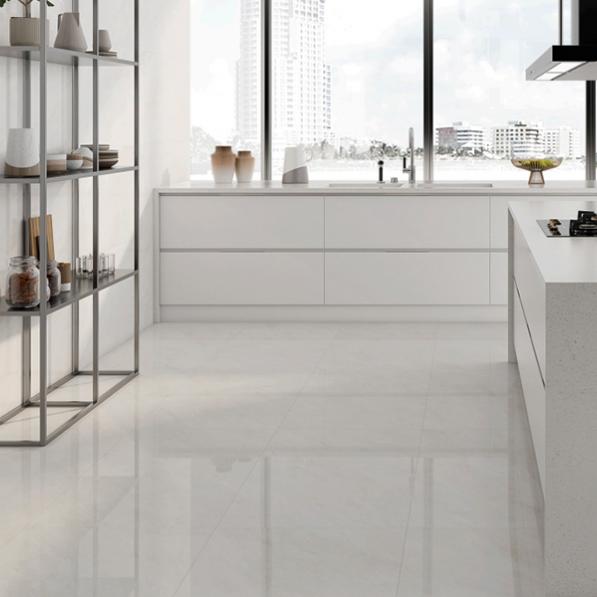 Kupi Stellar White Satin 60x60 R / Cena v trgovini Vsebo